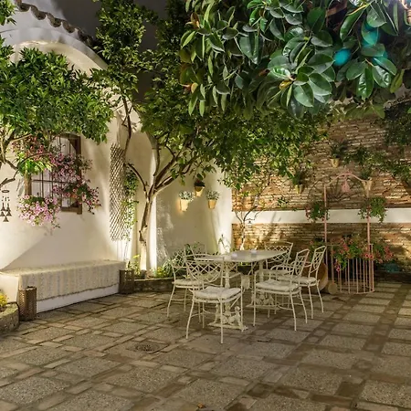 ホテル Patio Marquez