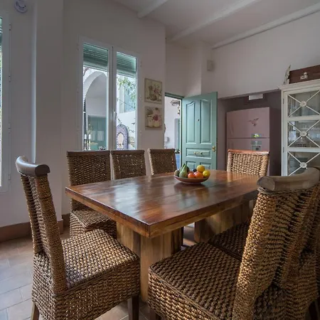 Patio Marquez Hotel *