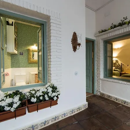 Patio Marquez Otel *